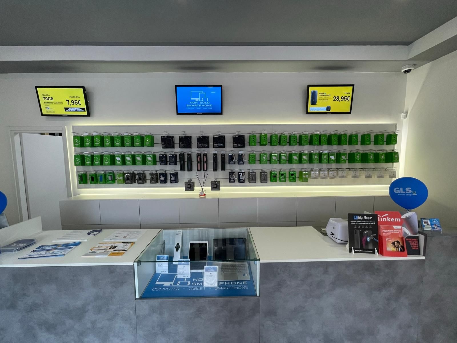Non Solo Smartphone — store di Fiumicino